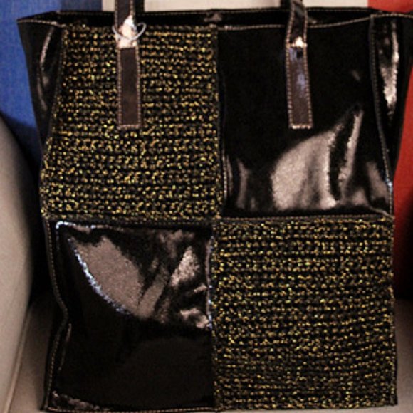 Snake-woven bag